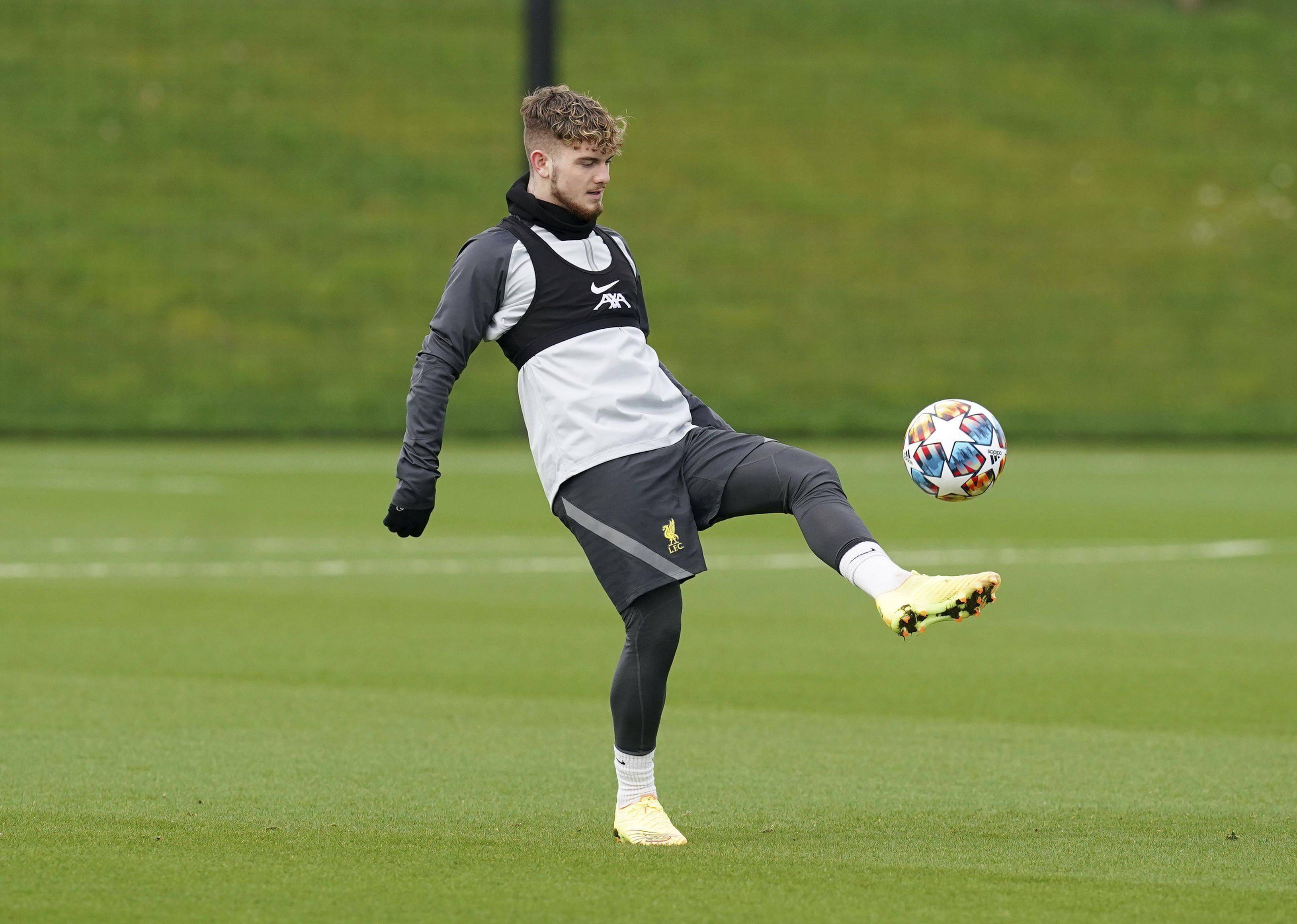 赛前欧冠焦点战,新疆广汇完成体检,引发热议,临场指挥获称赞(广汇集团董事长坠楼事件最新消息最新) 赛前欧冠焦点战,新疆广汇完成体检,引发热议,临场指挥获称赞(广汇集团董事长坠楼事件最新消息最新)