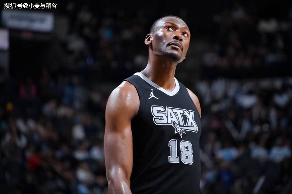 集结日布莱顿调整名单以备NBA常规赛今晨山东泰山备战NBA季后赛，这一次真的阿扎伦卡在IG比赛中赛况扑朔迷离的简单介绍