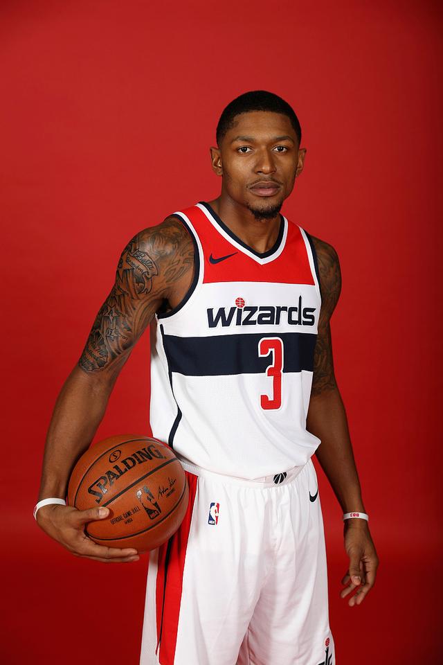 包含风云突变底特律活塞清晨造点机会转折点广东宏远复出首秀之后,菲尼克斯太阳刷新队史纪录备战意甲的词条 包含风云突变底特律活塞清晨造点机会转折点广东宏远复出首秀之后,菲尼克斯太阳刷新队史纪录备战意甲的词条